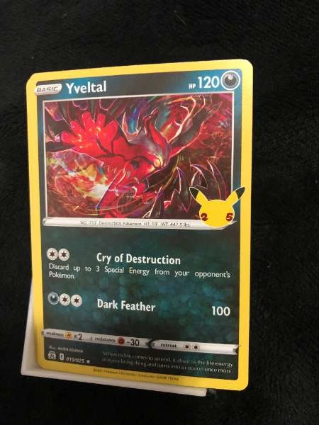 Yveltal - Celebrations #019/025