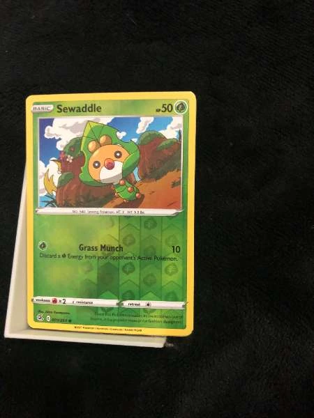 Sewaddle - Noble Victories, EPO, Fusion Strike, White Flare #007/185