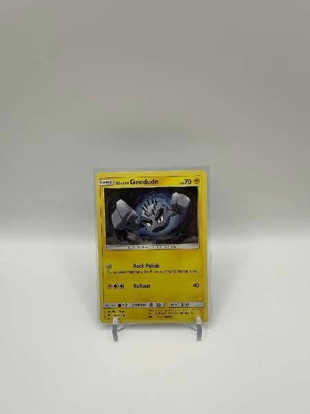 Alolan Geodude - Crimson Invasion, Guardians Rising #040