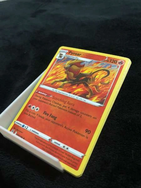 Pyroar - Silver Tempest #029/196