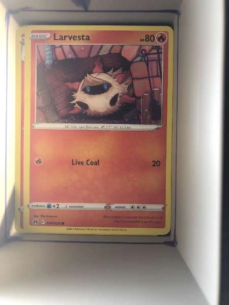 Larvesta - Crown Zenith #034/159