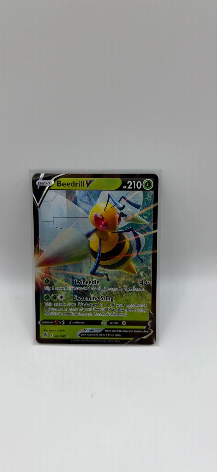 Beedrill V #001/189