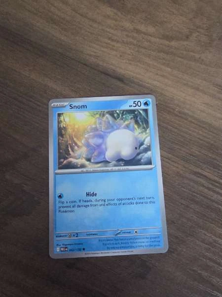 Snom - Sword & Shield Base Set #047/192