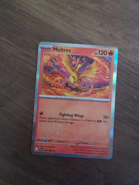 Moltres - Phantasmal Flames #014/094
