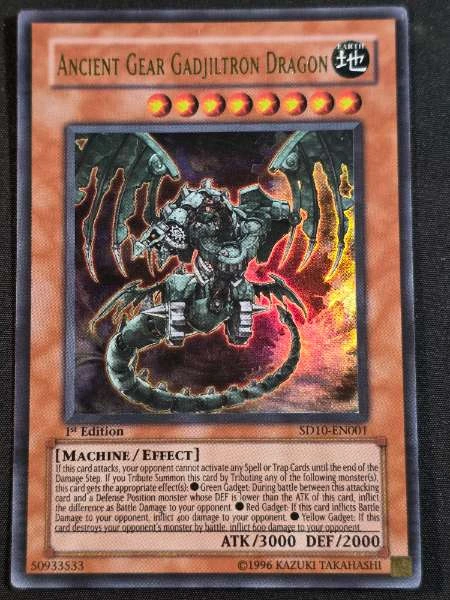Ancient Gear Gadjiltron Dragon - Structure Deck: Machine Re-Volt #SD10-EN001
