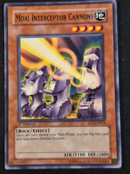 Moai Interceptor Cannons - Structure Deck: Invincible Fortress #SD7-EN011