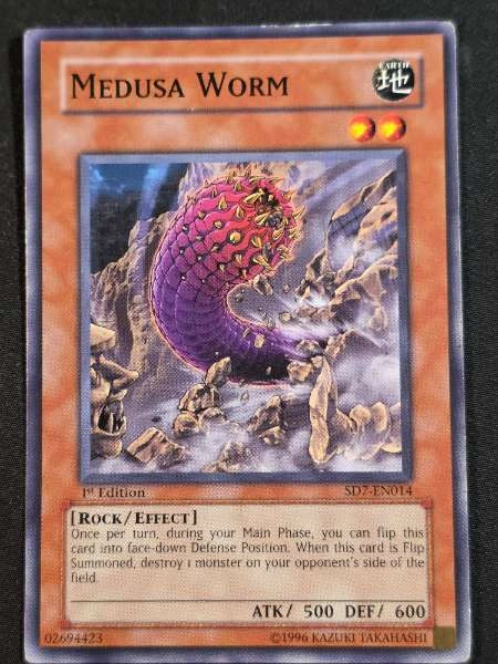 Medusa Worm - Invincible Fortress #SD7-EN014