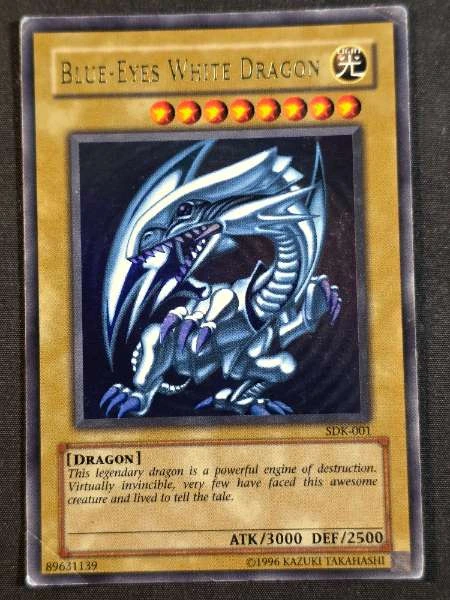 Blue-Eyes White Dragon - Starter Deck: Kaiba #SDK-001