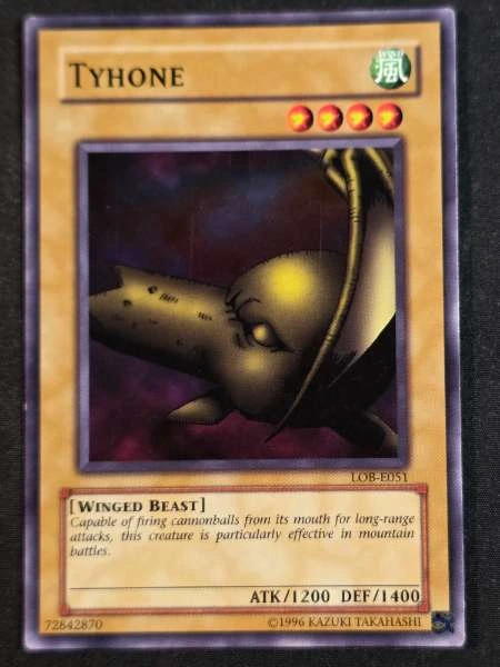 Tyhone - Legend of Blue Eyes White Dragon #LOB-E051
