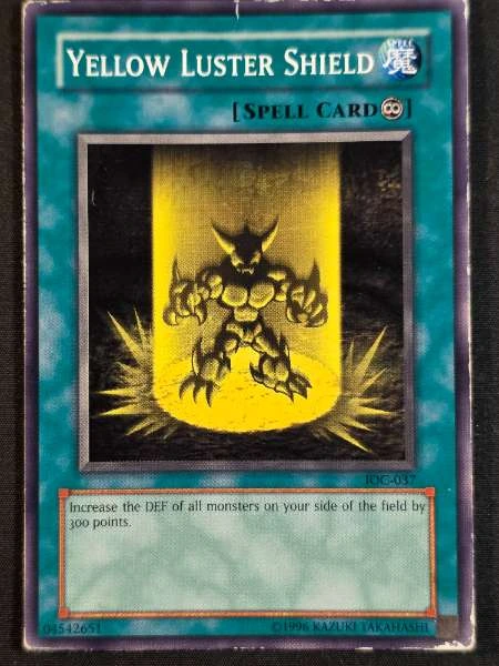 Yellow Luster Shield - Invasion of Chaos #IOC-037