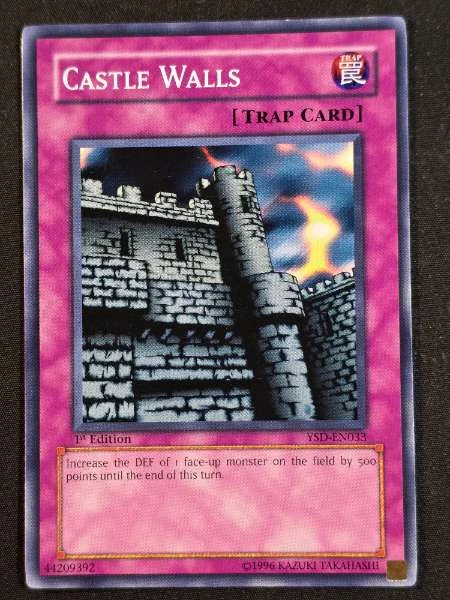 Castle Walls - Starter Deck 2006 #YSD-EN033