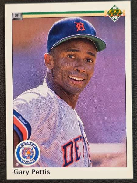 Gary Pettis - 1990 Upper Deck #385
