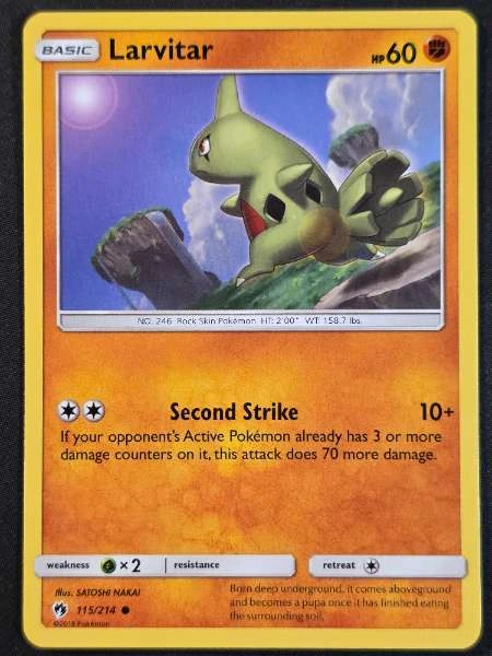 Larvitar - Lost Thunder #115/214