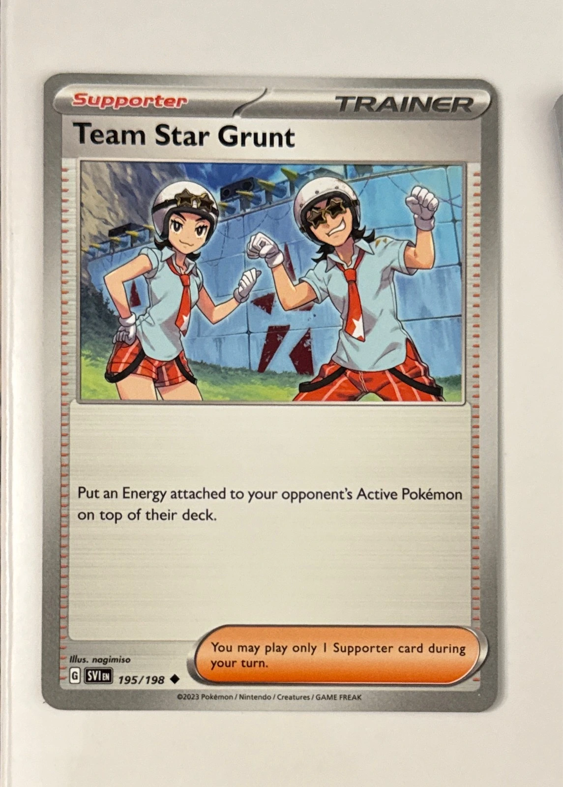 Team Star Grunt - Scarlet & Violet #195/198