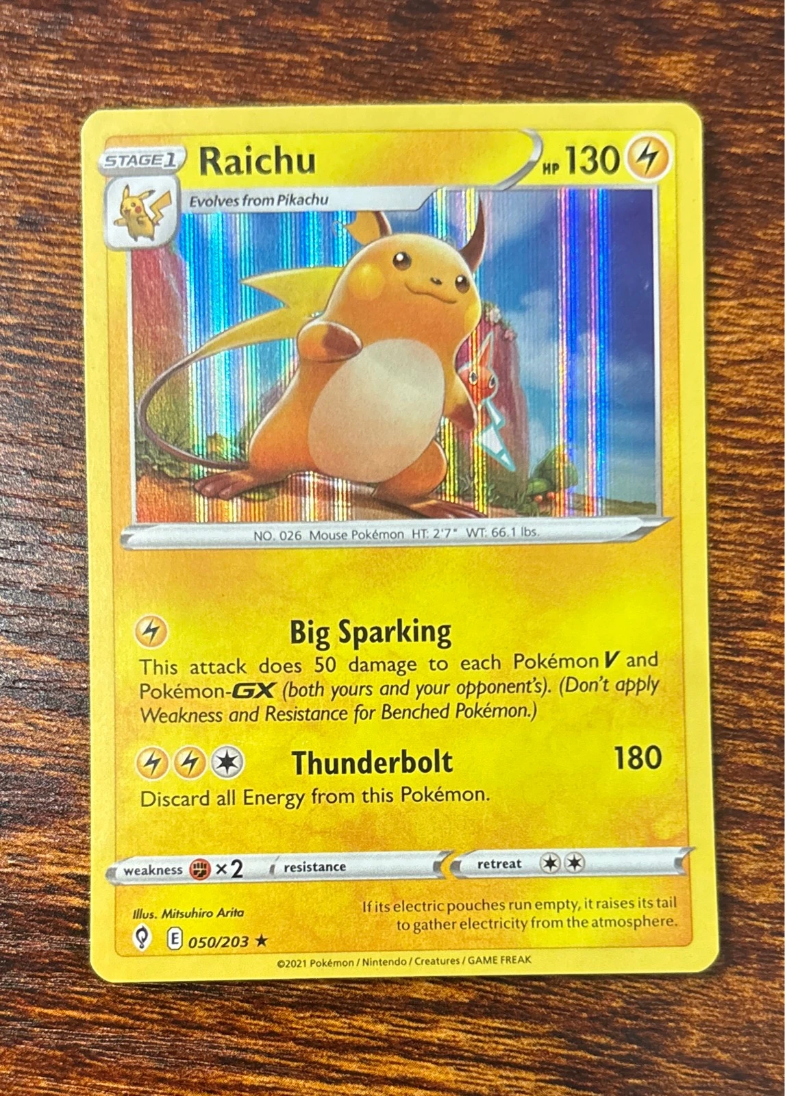 Raichu - Evolving Skies #050/203