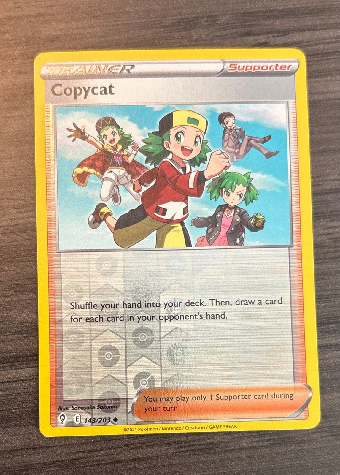 Copycat - Evolving Skies #143/203