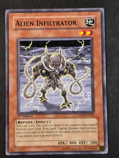 Alien Infiltrator - Cyberdark Impact #CDIP-EN033