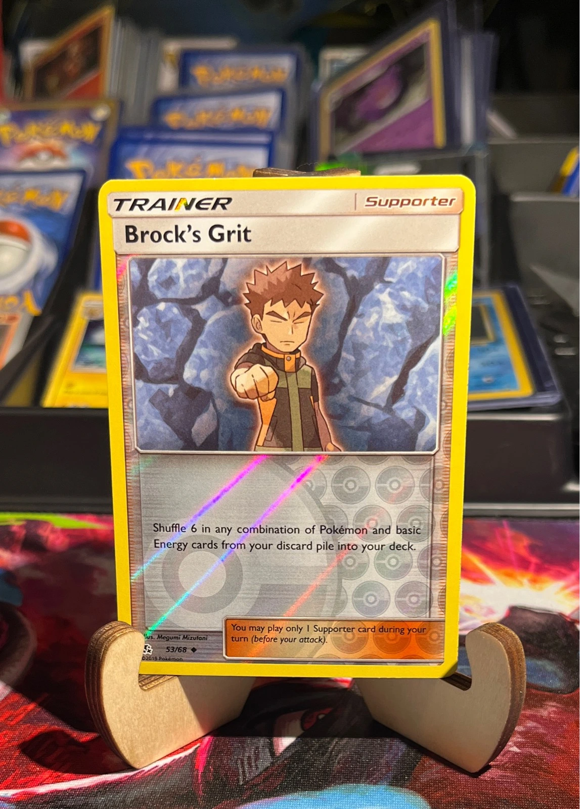 Pokemon Hidden Fates Brock's Grit Reverse Holo 53/68 MINT #53/68