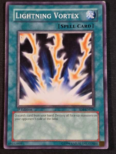 Lightning Vortex - Structure Deck: Lord of the Storm #SD8-EN026