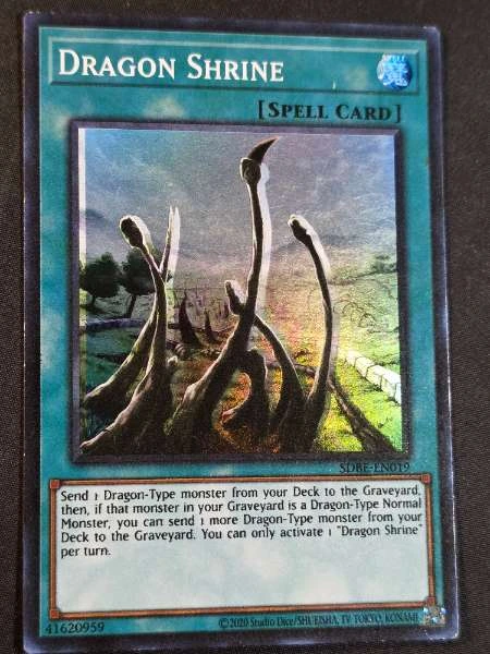 Dragon Shrine - Saga of Blue-Eyes #SDBE-EN019